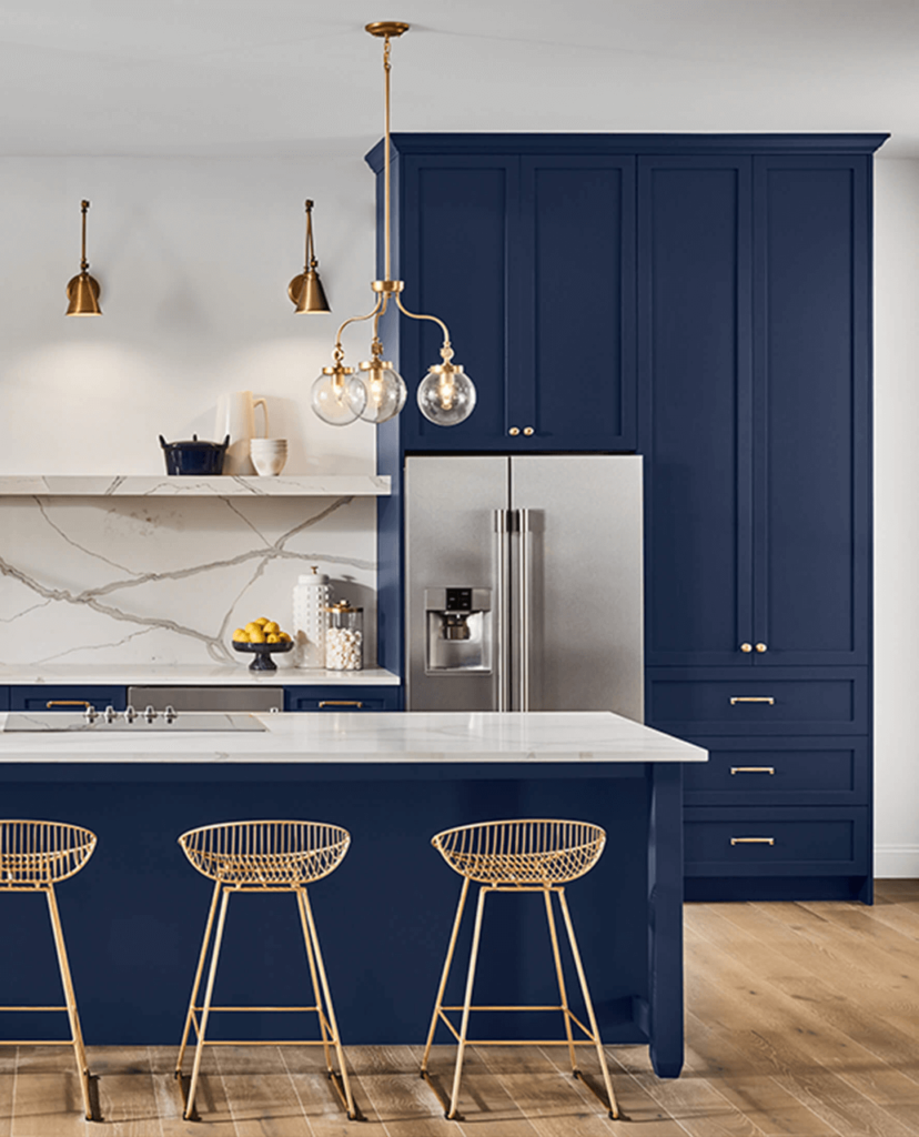 blue kitchen cabinets
kitchen cabinets in Sherwin-Williams Naval